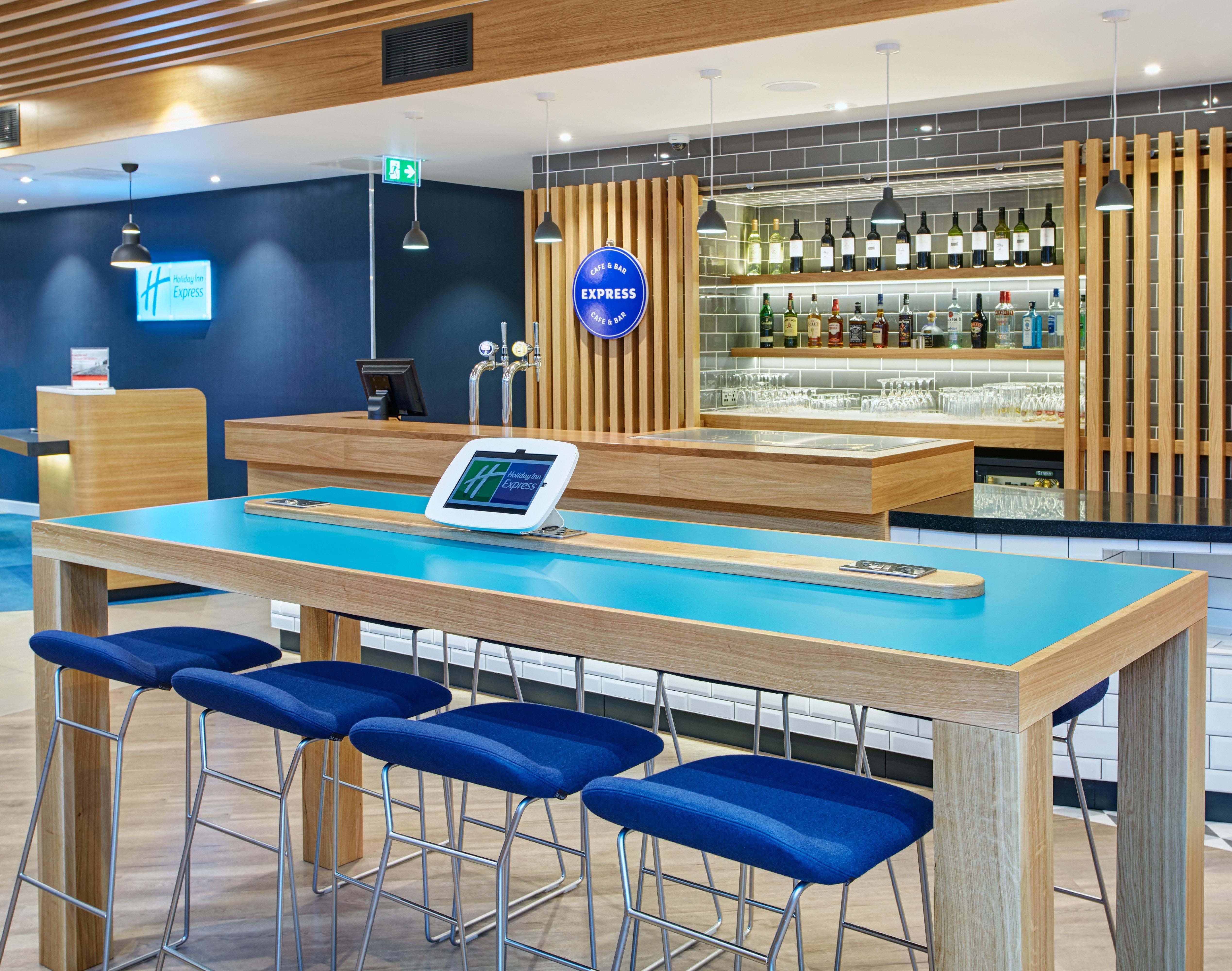 Express London-ealing, An Ihg Londen